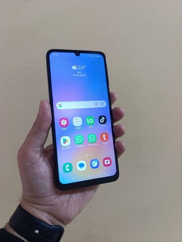 Samsung: Samsung Galaxy A05, 64 GB, rəng - Qara