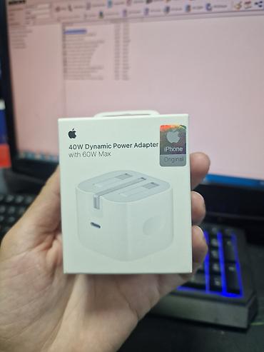 ipad apple: Apple 40W Dynamic Power Adapter (Model A3353) Xüsusiyyətlər: - Ümumi — 1