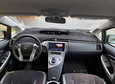 byd e6: Toyota Prius: 2013 г., Вариатор, Гибрид, Хэтчбэк — 6
