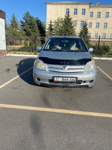 taeta ist: Toyota ist: 2002 г., 1.3 л, Автомат, Бензин