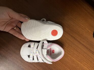 детская утепленная обувь: Детская обувь в хорошем состоянии фирмы Elephant и Dr