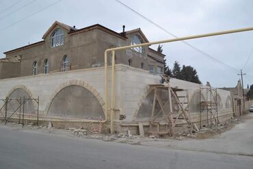 Tikinti işləri: Bünövrədən Villaların, fərdi evlərin tikintisi-təmiri işlərini — 10