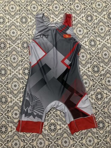 форма гимнастика: Новая,подойдет для веса 50-55