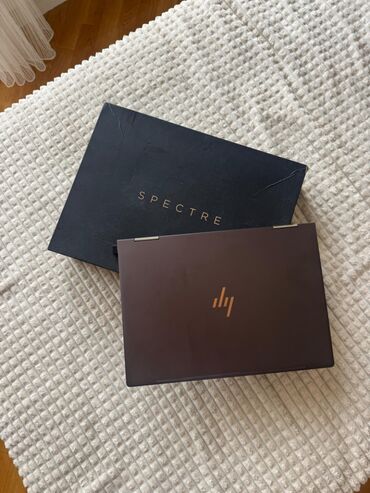 Kompüter ehtiyyat hissələri: İşlənmiş HP Spectre, 13.5 ", Intel Core i7, 1 TB