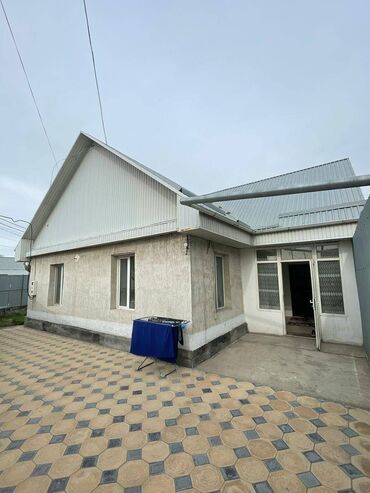 район пишпек дом: Дом, 80 м², 3 комнаты, Агентство недвижимости, Евроремонт