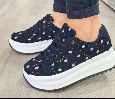 converse run star motion ženske patike: Africa, 41, color - Black