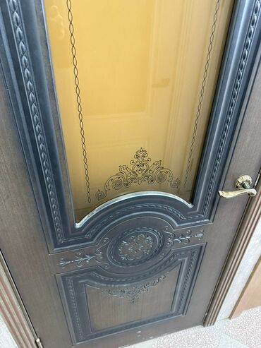 двери с двух сторон из бельгии: Ички эшик айнек менен, Жыгач, Витраждуу терезелер, түсү - Күрөң