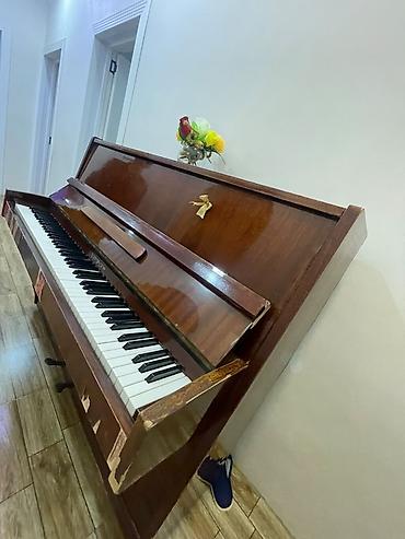 88: Upright piano – “Rostov-Don” (Ростов-Дон) markalı - Korpus: klassik — 4