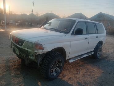 Mitsubishi: Mitsubishi Montero: 1998 г., 3 л, Автомат, Бензин, Внедорожник