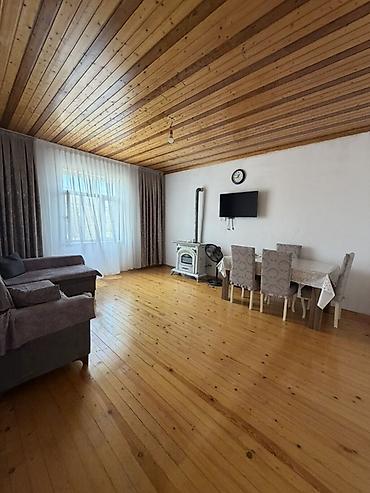 hokmelide heyet evi: 3 otaqlı, 100 kv. m, Orta təmir — 4