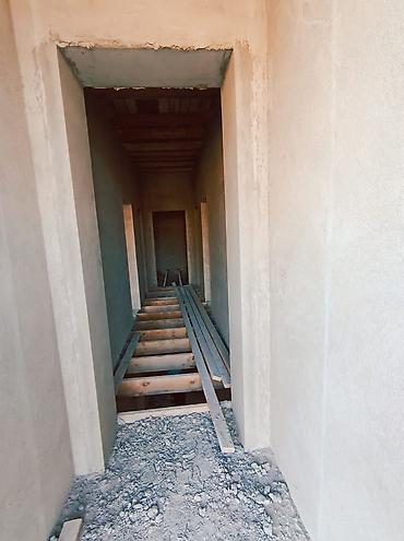 upd qesebesinde evler: 6 otaqlı, 200 kv. m, Kredit yoxdur, Təmirsiz — 2