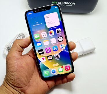 iphone xr купить бишкек: IPhone X, Б/у, 64 ГБ, Черный, Наушники, Зарядное устройство, Защитное стекло, 100 %