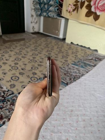 Apple iPhone: IPhone Xs, Б/у, 256 ГБ, Черный, 76 % — 9