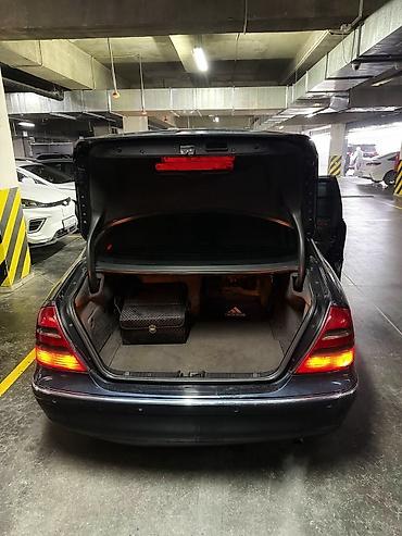 Mercedes-Benz: Mercedes-Benz E-Class: 2002 г., 3.2 л, Автомат, Бензин, Седан — 6