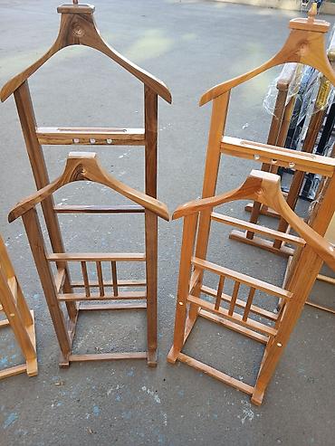 dəm qaşığı: Taxta geyim dayağı (valet stand) - Material: təbii ağac, hamar — 7