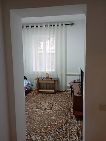 дом ынтымак: Продаю 3-комнатный дом Адрес: с. Ленинское Этаж: 1 Площадь дома: 90 м2 — 3