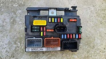 branik: BSM R08 KUTIJA OSIGURACA ZA CITROEN C3, C3 PICASSO, C4 GRAND PICASSO — 1