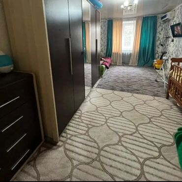 суточная квартира чолпон ата: 2 комнаты, 44 м², Хрущевка, 1 этаж, Старый ремонт