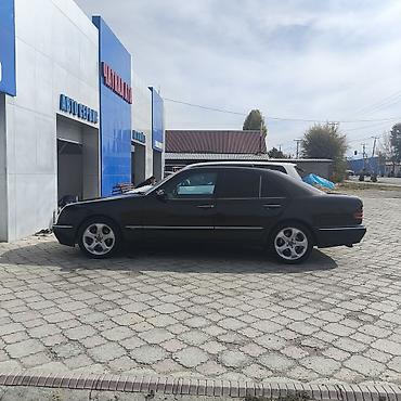 наклейки бмв: Mercedes-Benz E-Class: 1999 г., 3.2 л, Автомат, Бензин, Седан — 9