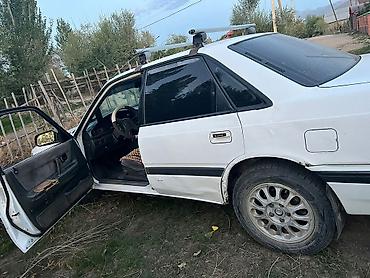 626 ge: Mazda 626: 1990 г., 2.2 л, Механика, Бензин, Седан — 5