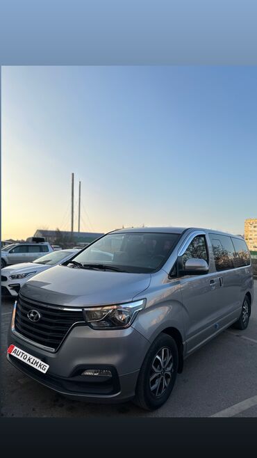 Hyundai: Hyundai H-1 (Grand Starex): 2018 г., 2.5 л, Автомат, Дизель, Минивэн