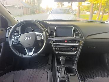 skoda rapid 2012: Hyundai Sonata: 2019 г., 2 л, Автомат, Газ, Седан — 6