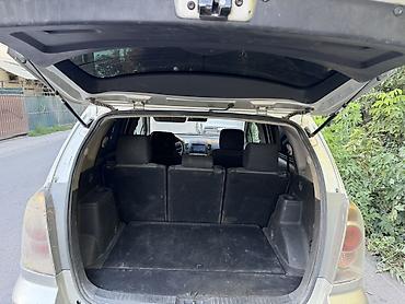 машина на варянт: Toyota Corolla Verso: 2004 г., 1.6 л, Механика, Бензин, Минивэн — 5