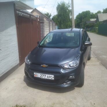 купить машину шевроле: Chevrolet Spark: 2018 г., 1 л, Вариатор, Бензин