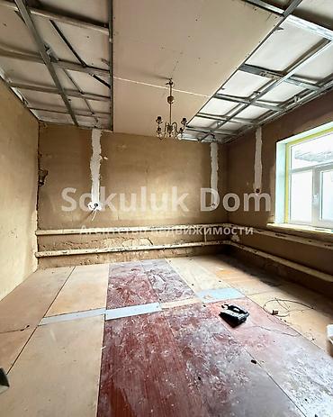 Продажа коттеджей и домов: 🏠Продаётся дом в с. Сокулук 🟡Комнаты: 3 🟡Участок: 5 соток — 7