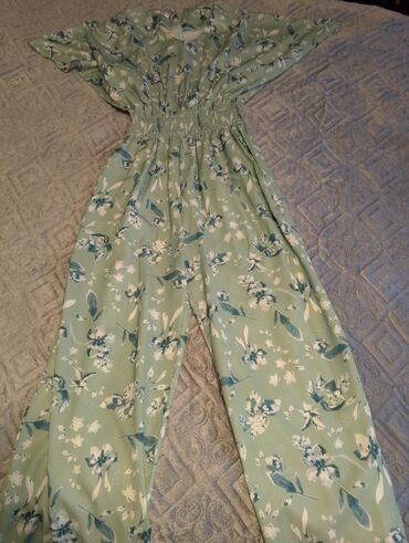 Dəstlər, kostyumlar: Satılır geyimler səliqəli işlənib az 2 üc dəfə geyinilib tulum — 4