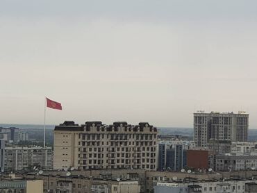 жк южный: 2 бөлмө, 62 кв. м, Элитка, 14 кабат, ПСО (өзү оңдоп түзөтүп бүтүү үчүн)