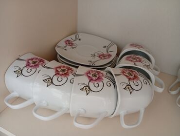 Çay dəstləri və servizlər: Çay dəsti, rəng - Ağ, Farfor, 6 nəfərlik, Rusiya