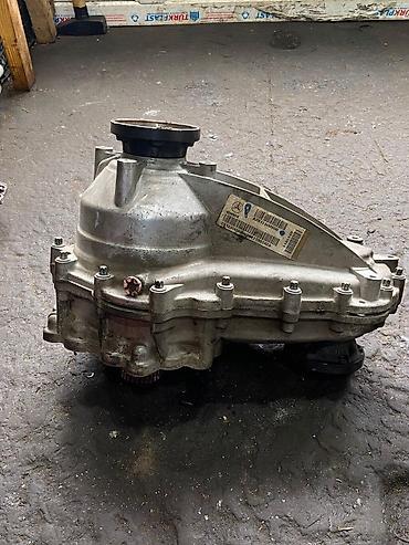 Sürət qutuları: Mercedes GL ML paylayıcı qutu mühərriki Şəhər: Bakı Elanın növü — 8