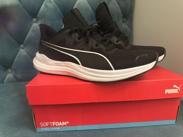 женские красные кеды: PUMA idman ayaqqabısı – SoftFoam+ texnologiyası - Rəng: qara, ağ