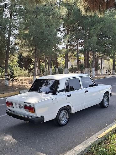 lada priora 2015: VAZ (LADA) 2107: 1.5 l | 2010 il Sedan — 4