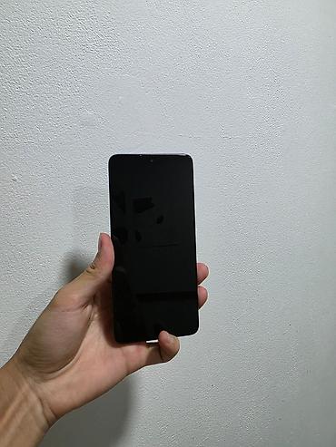 poco f8 pro max: Poco F6, Б/у, 512 ГБ, цвет - Черный, 2 SIM — 3