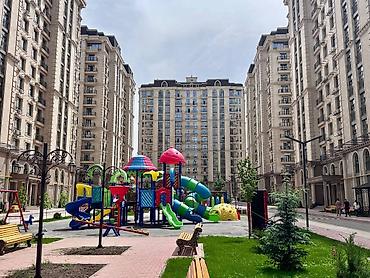 Продажа квартир: 4 комнаты, 183 м², Элитка, 3 этаж, Евроремонт — 1