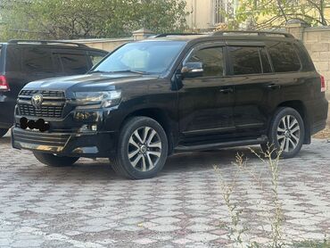 Toyota: Toyota Land Cruiser: 2017 г., 5.7 л, Автомат, Бензин, Внедорожник