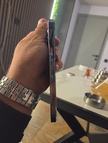 13 pro 2 ci el: IPhone 13 Pro, 256 GB, Space Gray, Barmaq izi, Face ID — 3