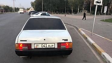 ВАЗ (ЛАДА): ВАЗ (ЛАДА) 21099: 1998 г., 1.4 л, Механика, Бензин, Седан — 3
