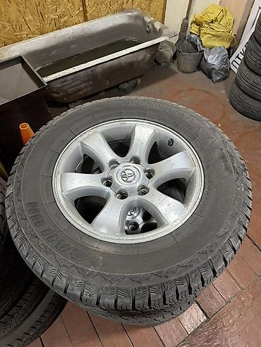 Колеса в сборе 265 / 65 / R 17, Всесезонная, Б/у, Комплект, Внедорожные (АТ/МТ), Литые, отверстий - 6