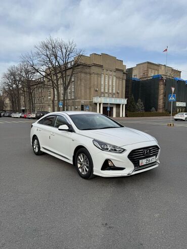 Hyundai: Hyundai Sonata: 2017 г., 2 л, Автомат, Газ, Седан