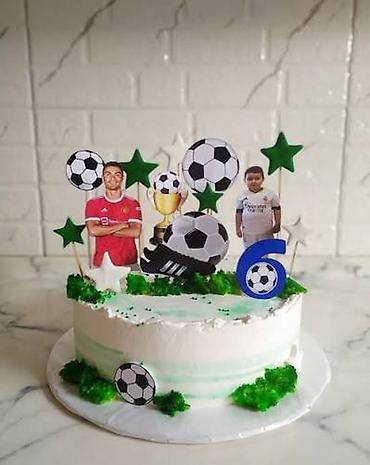 Qida məhsulları: Futbol mövzusunda dizaynlı tort - Sarı-ağ rəng palitrası, futbol topu — 7