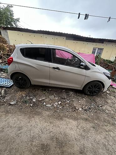 Унаа сатуу: Chevrolet Spark: 2017 г., 1 л, Автомат, Бензин, Хетчбек — 3
