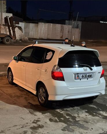 запчасти опель омега б: Honda Fit: 2006 г., 1.3 л, Вариатор, Бензин, Седан