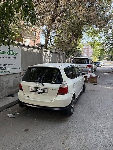 civic honda: Honda Fit: 2002 г., Бензин, Хэтчбэк — 4