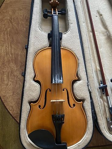 skripka satilir: 🎻 Satılır – Dominguez 4/4 Skripka Dəsti Çox səliqəli istifadə olunub — 2
