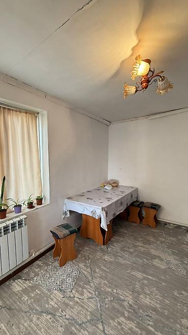 Продажа коттеджей и домов: Продается участок с домом Арча-Бешик, 3 сотки Характеристики дома: * — 19