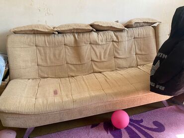 диван раскладной ош: Прямой диван, цвет - Бежевый, Б/у