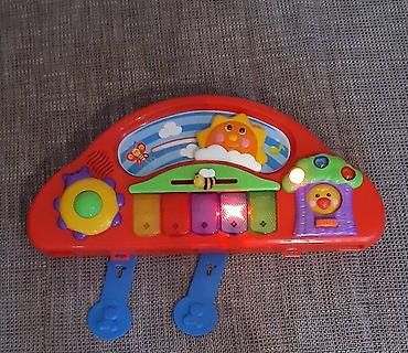 vespa za devojcice: Muzikalna igračka za bebe – interaktivna svetleća tabla/pianino - — 1